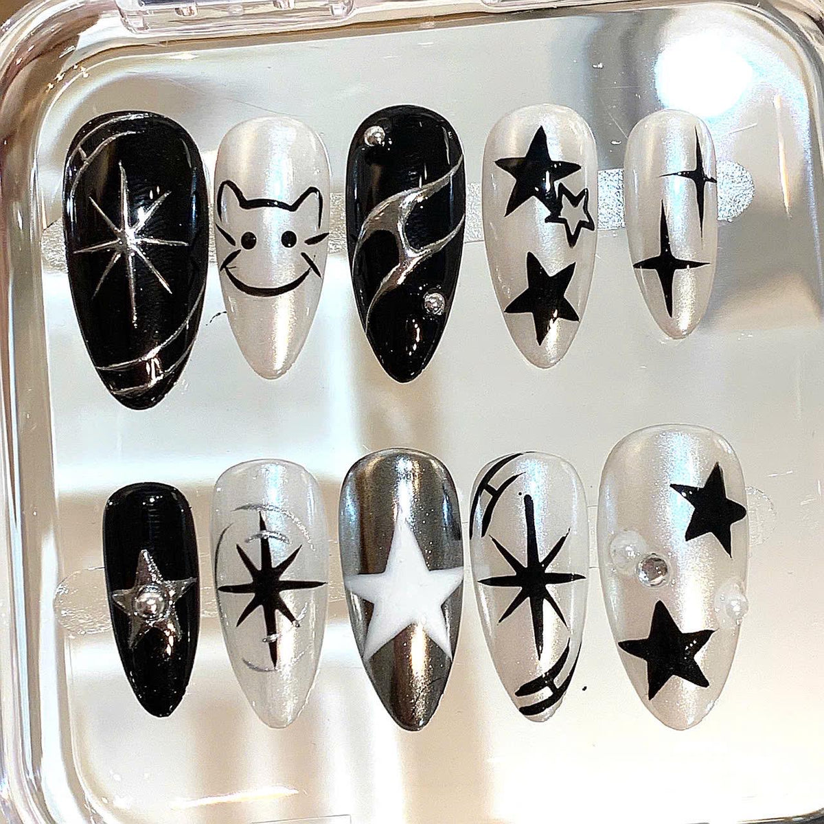 Black Silver Star Press On Nails: Y2K Cat Nail Art Set