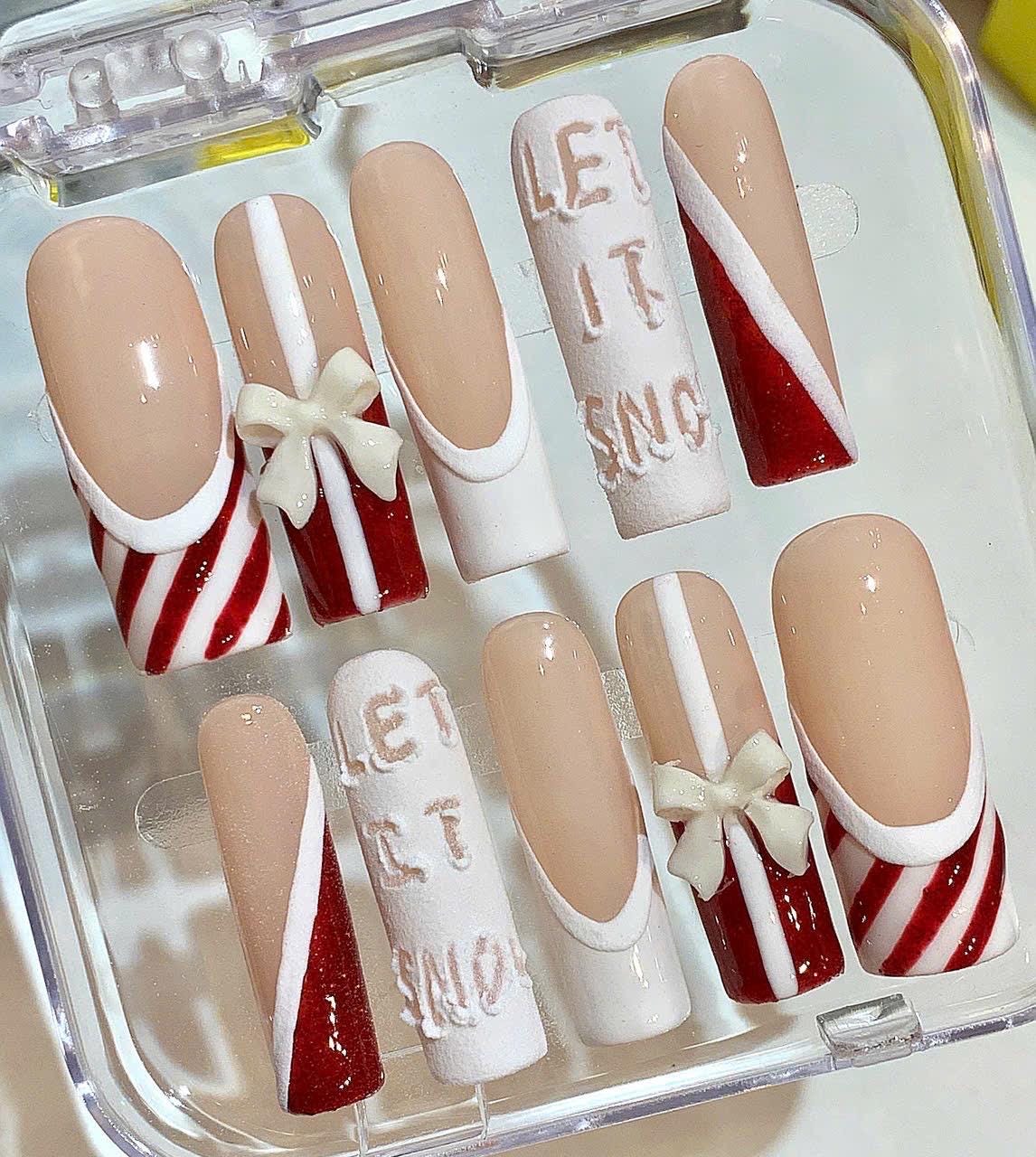 Christmas Candy Cane Press On Nails – Red White Let It Snow Nail Set