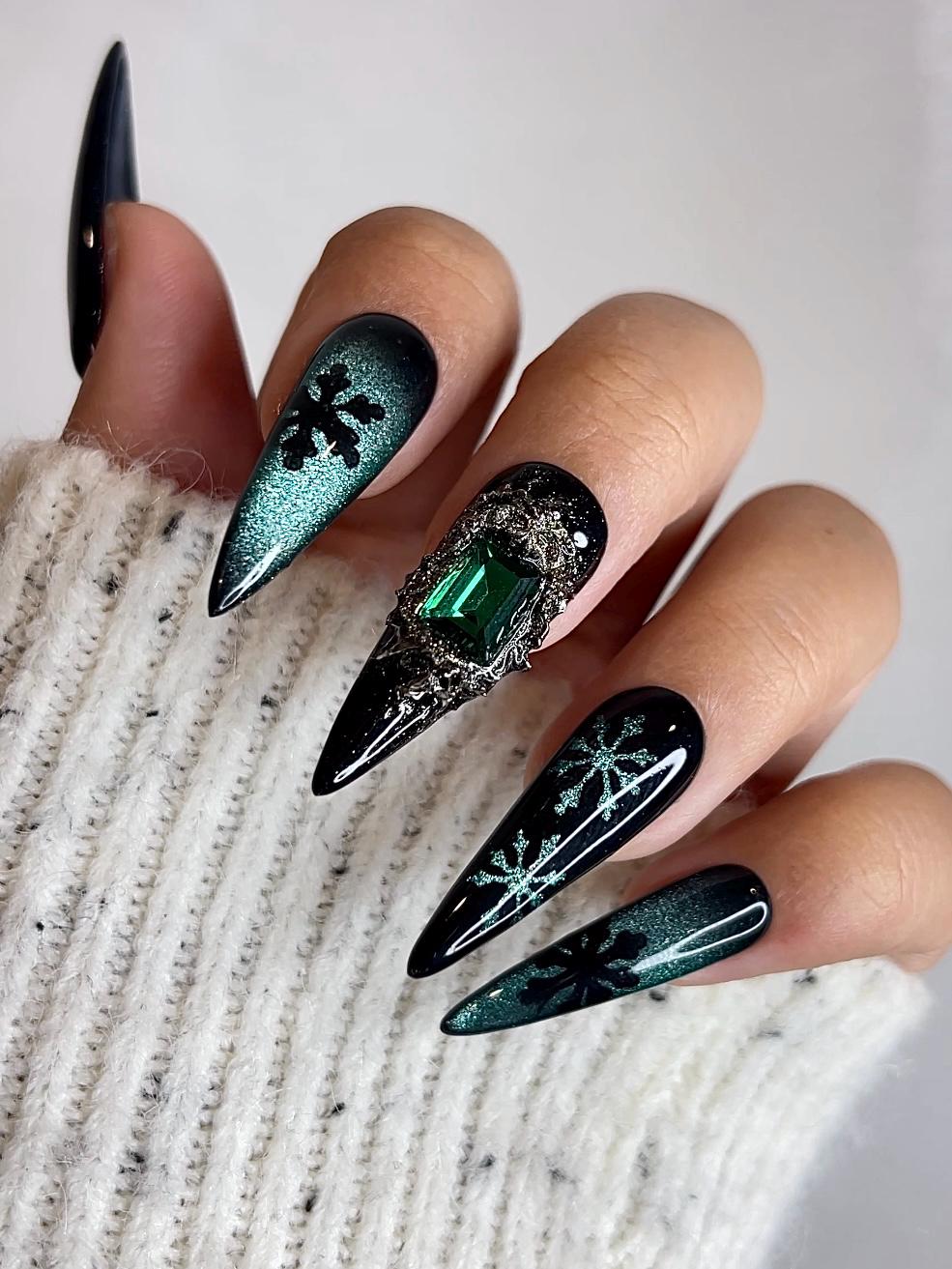 Emerald Snowflake Christmas Press On Nails | Black Green Winter Nails | Luxe Holiday Nail Art | Stiletto Press Ons | Winter Set | JB237HC