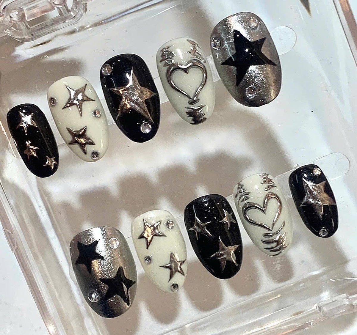 Metallic Star Press On Nails – Black White Silver Nail Art