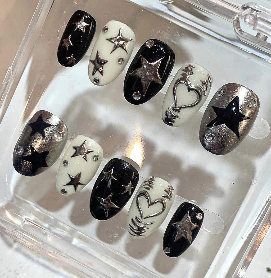 Metallic Star Press On Nails – Black White Silver Nail Art