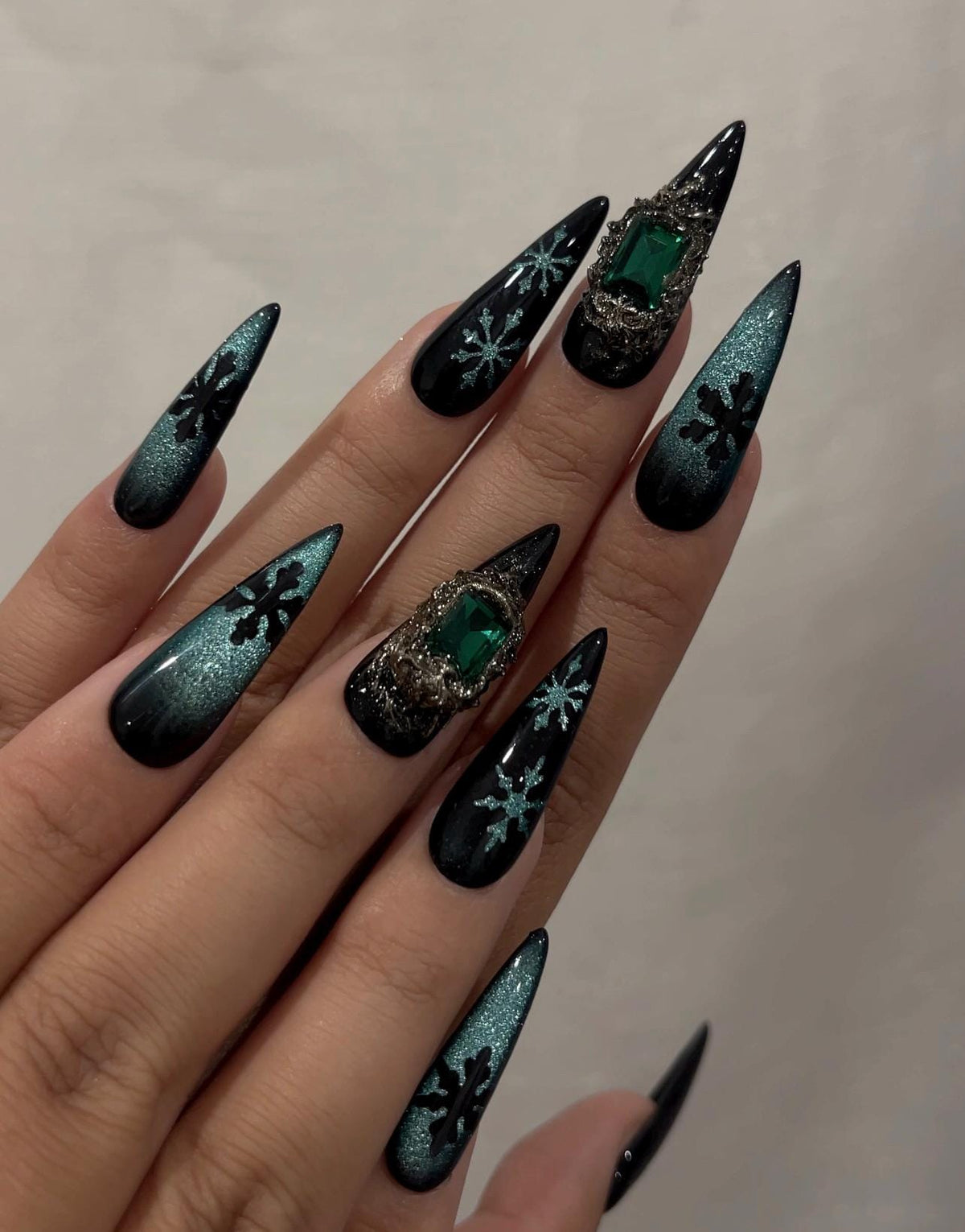 Emerald Snowflake Christmas Press On Nails | Black Green Winter Nails | Luxe Holiday Nail Art | Stiletto Press Ons | Winter Set | JB237HC