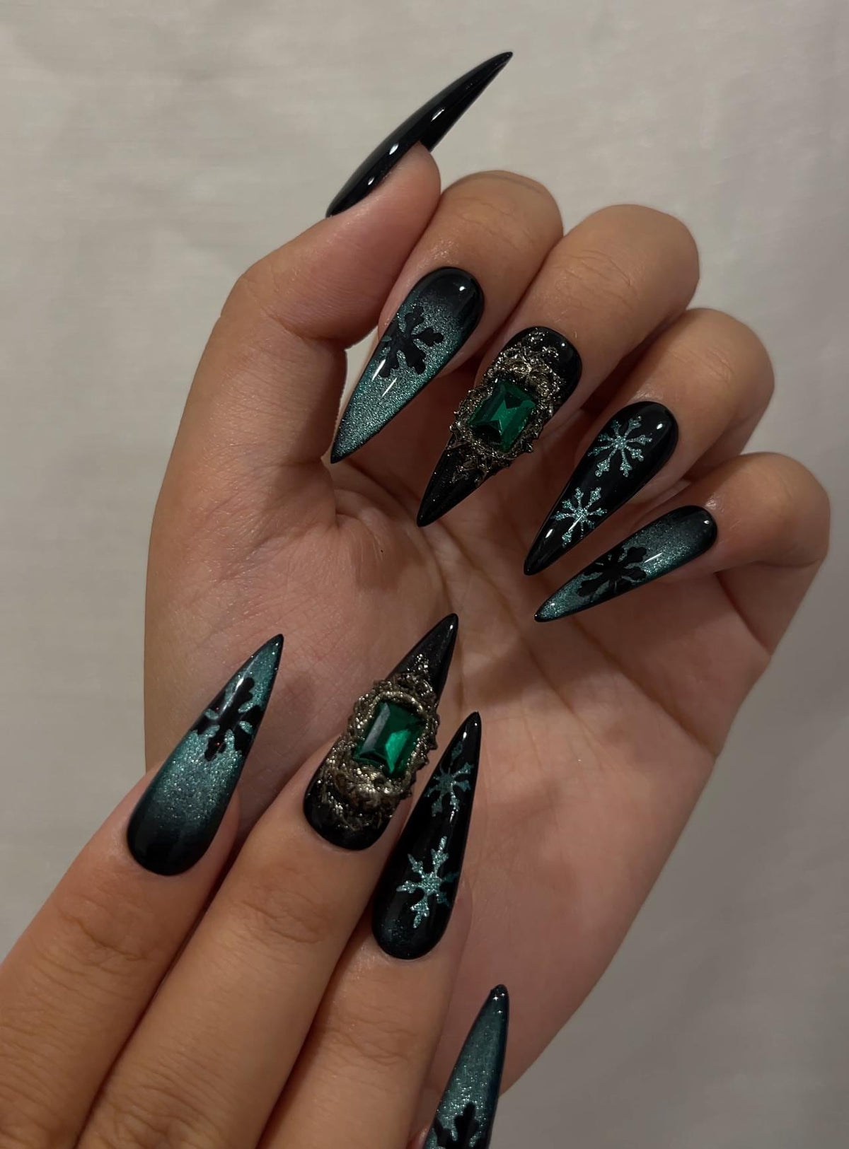 Emerald Snowflake Christmas Press On Nails | Black Green Winter Nails | Luxe Holiday Nail Art | Stiletto Press Ons | Winter Set | JB237HC