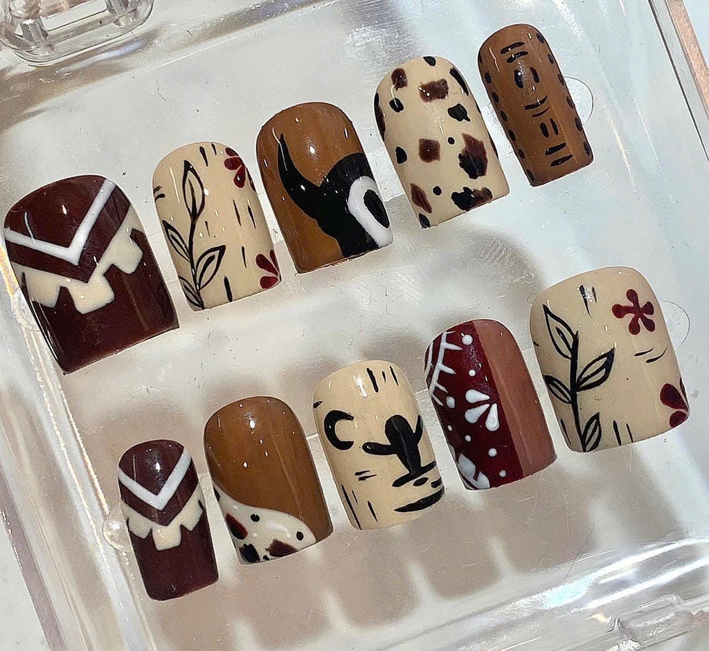 Boho Brown Press On Nails – Tribal Vintage Nail Art – Hand-Painted Neutral Nails Set