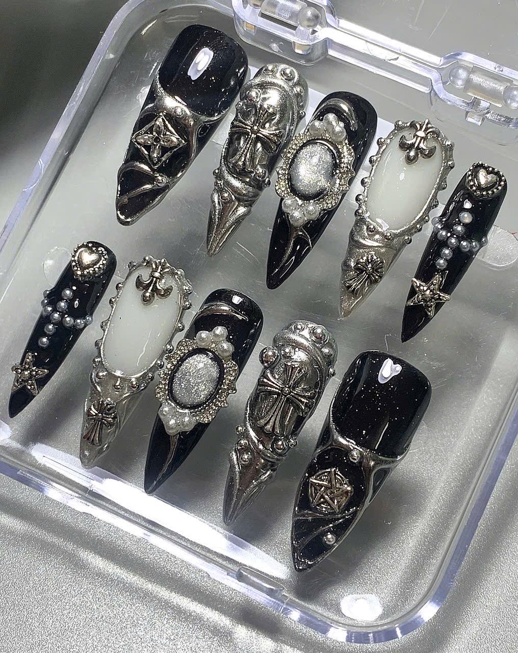 Gothic 3D Cross Press On Nails: Dark Chrome Star Nail Art