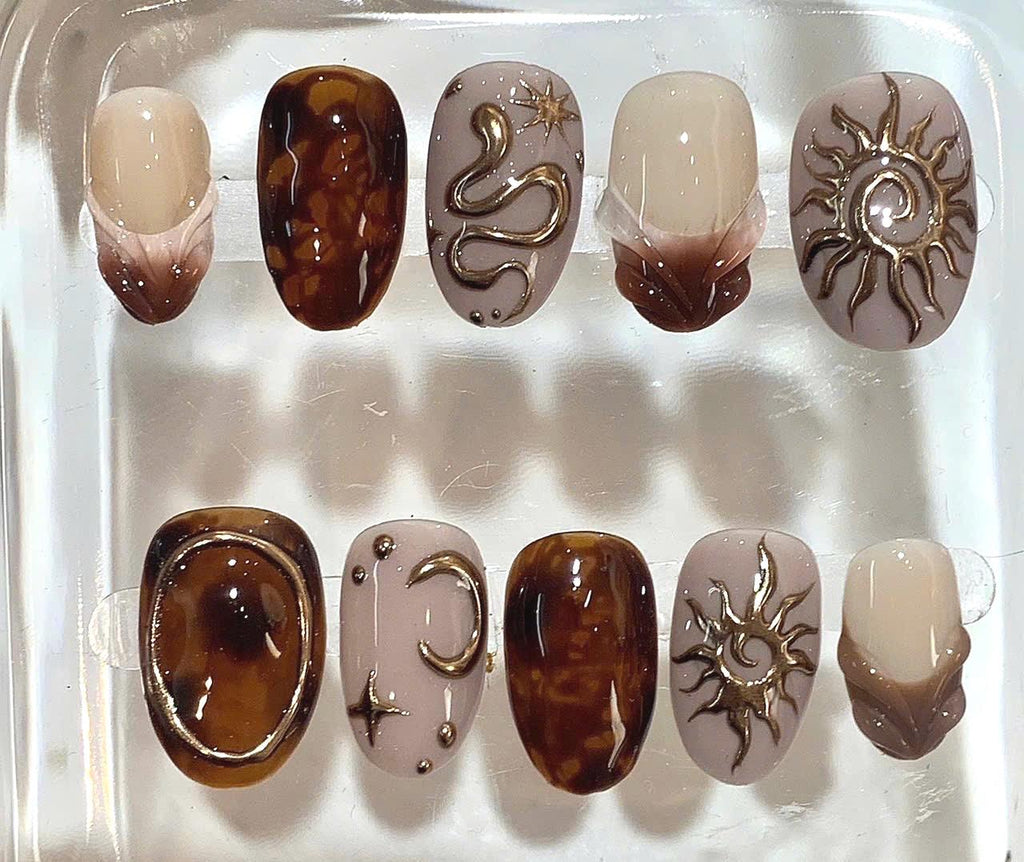 Brown Tortoise Press On Nails – Sun Moon Snake Nail Art