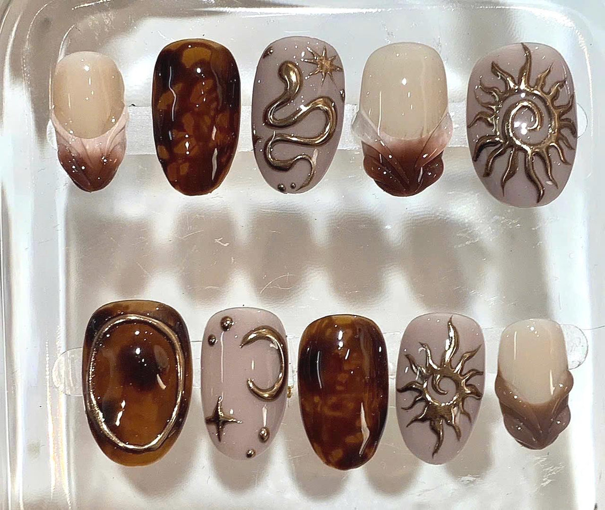 Brown Tortoise Press On Nails – Sun Moon Snake Nail Art