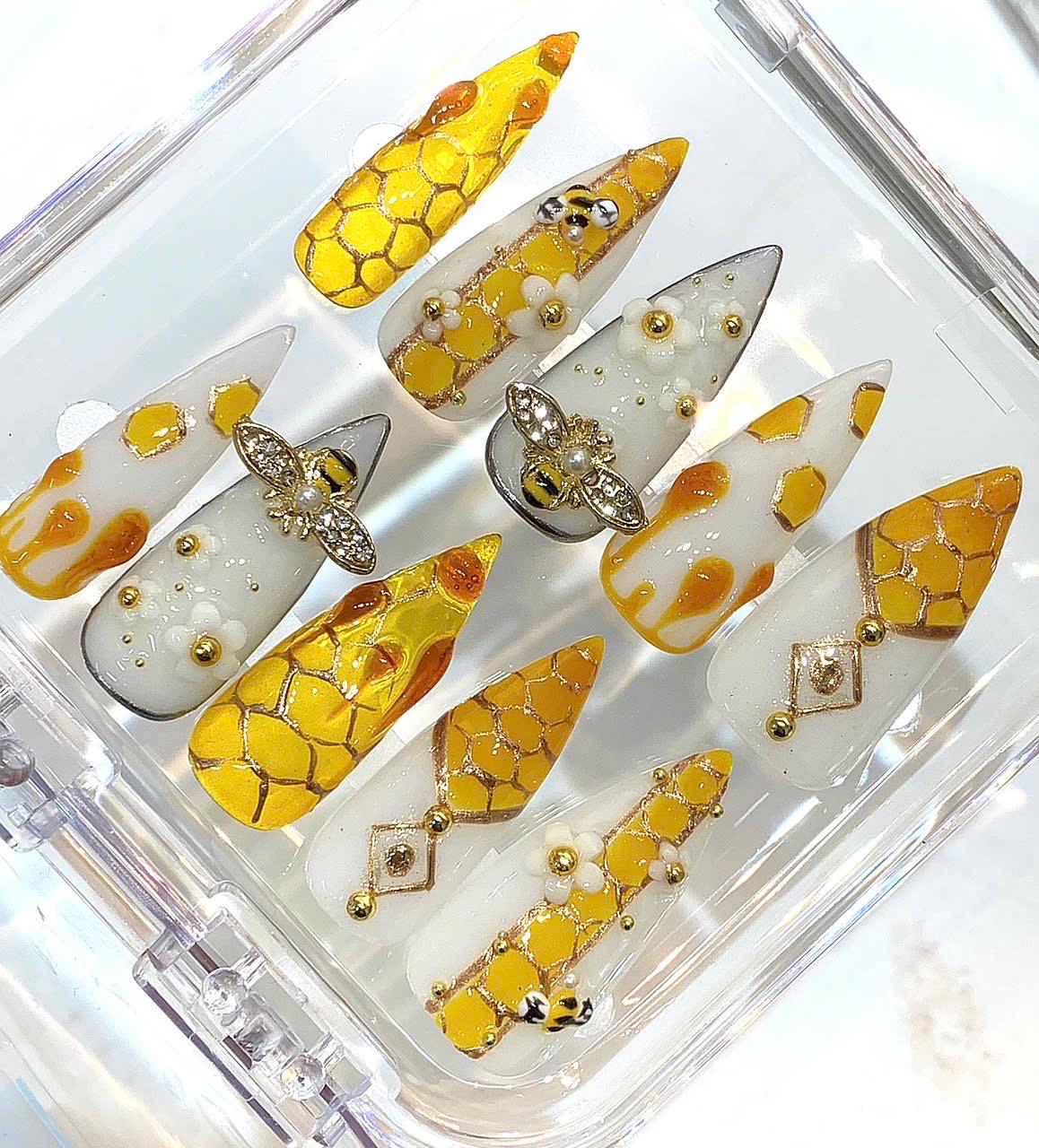 Honeycomb Bee Press On Nails | Amber Gold Drip Nails | 3D Honey Bee Nail Art