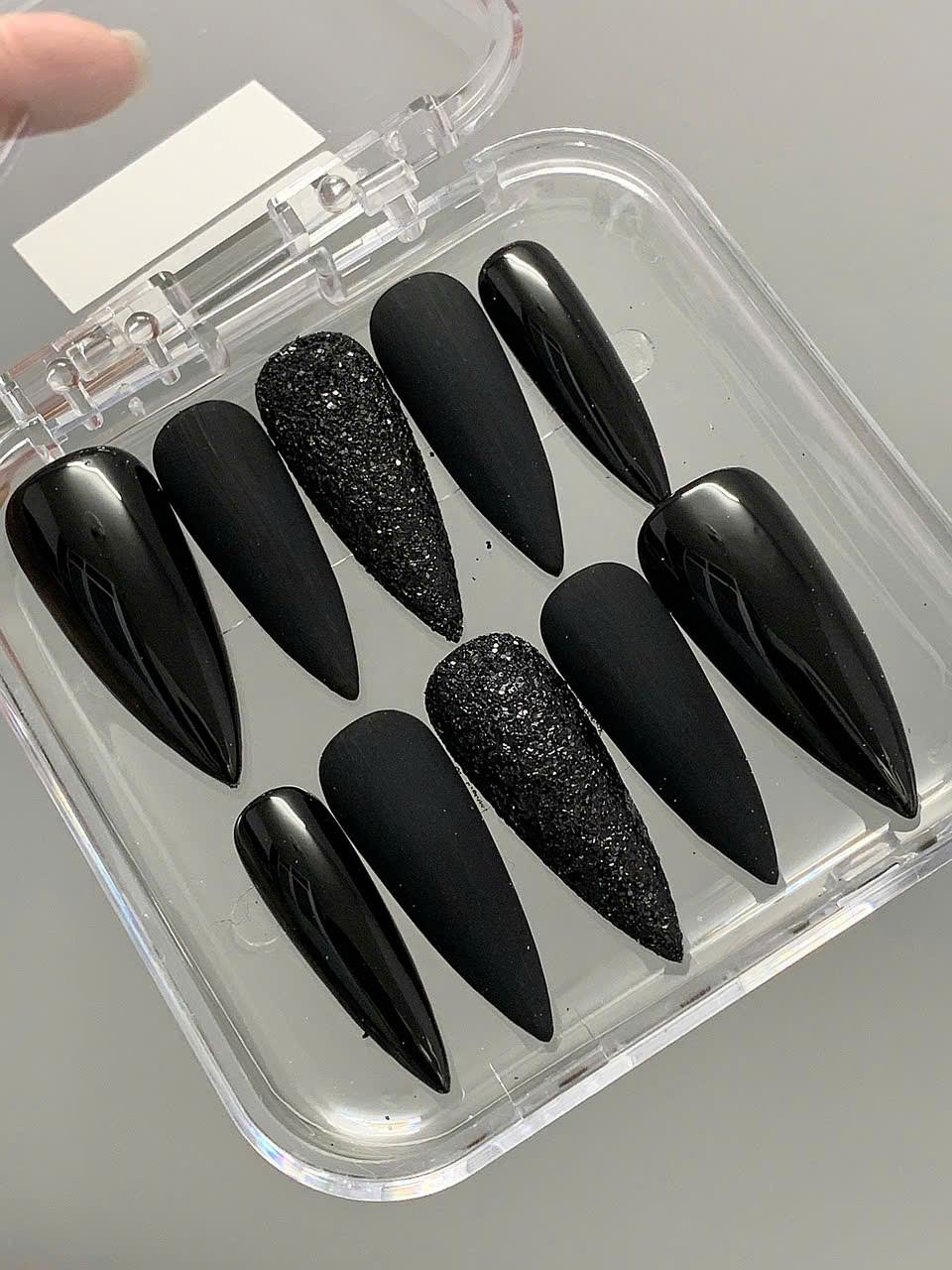 Black Stiletto Press On Nails – Glossy, Matte & Glitter, Reusable Nail Set