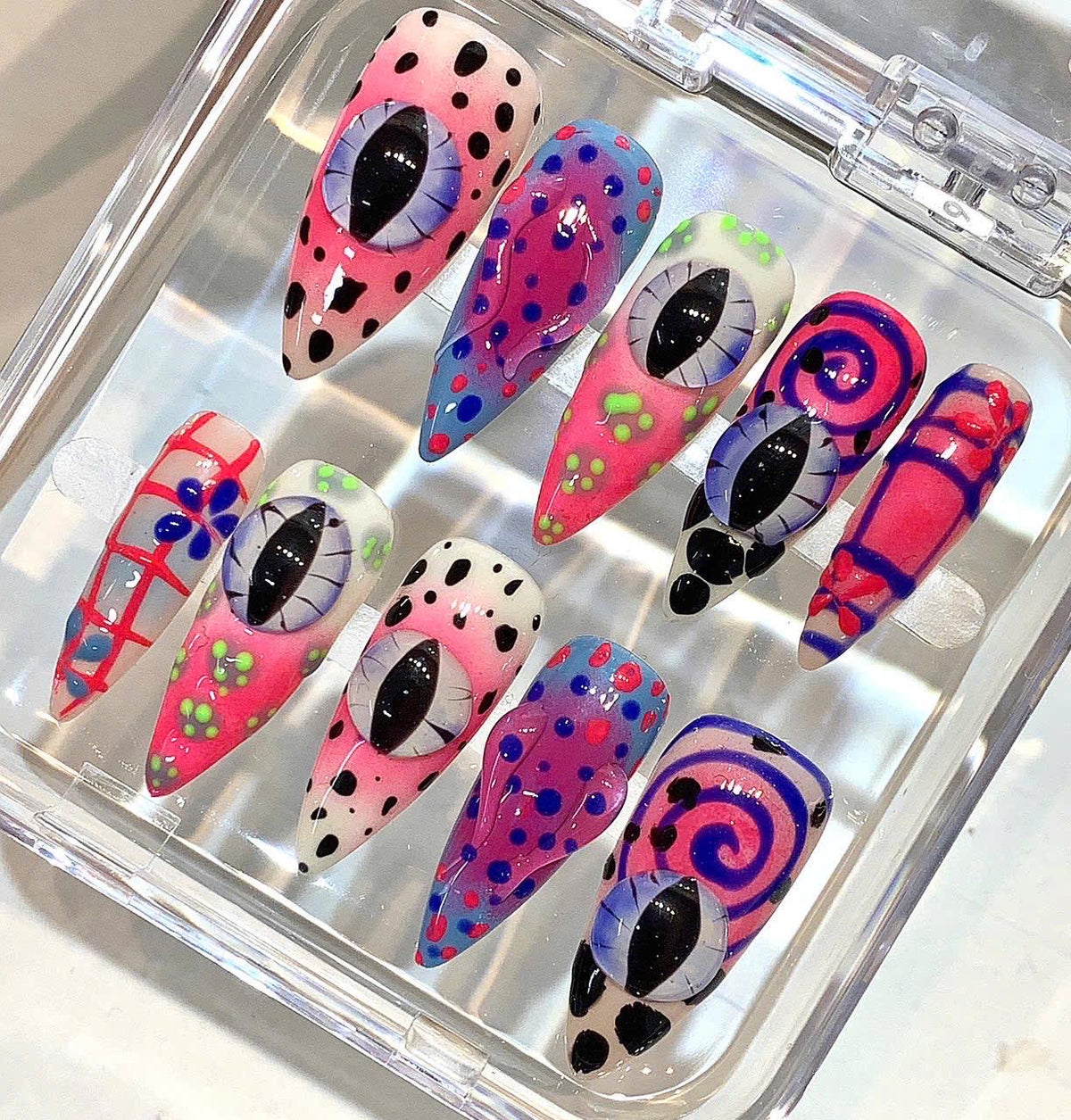Creepy Monster Eye Press On Nails | Y2K Gothic Nail Set