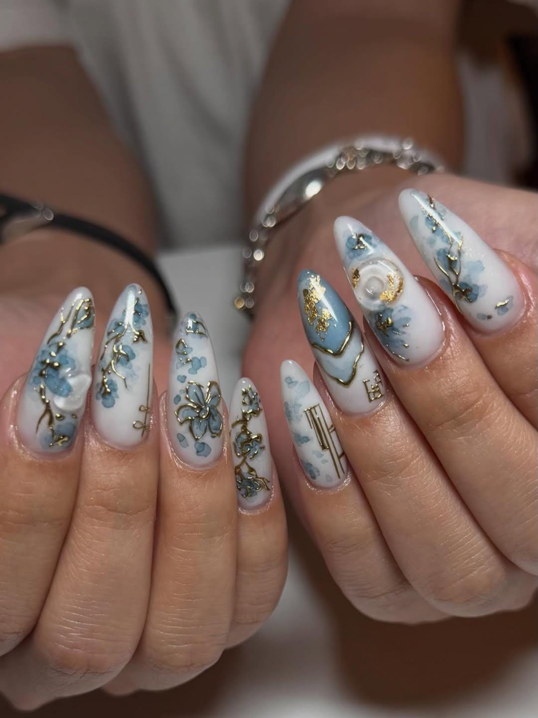 Blue Bloom Elegant  Press On Nails | Chinese Luxury Floral Nails | Gold Wire Stiletto Nails | Clear Luxury Art Press Ons | JC299EC
