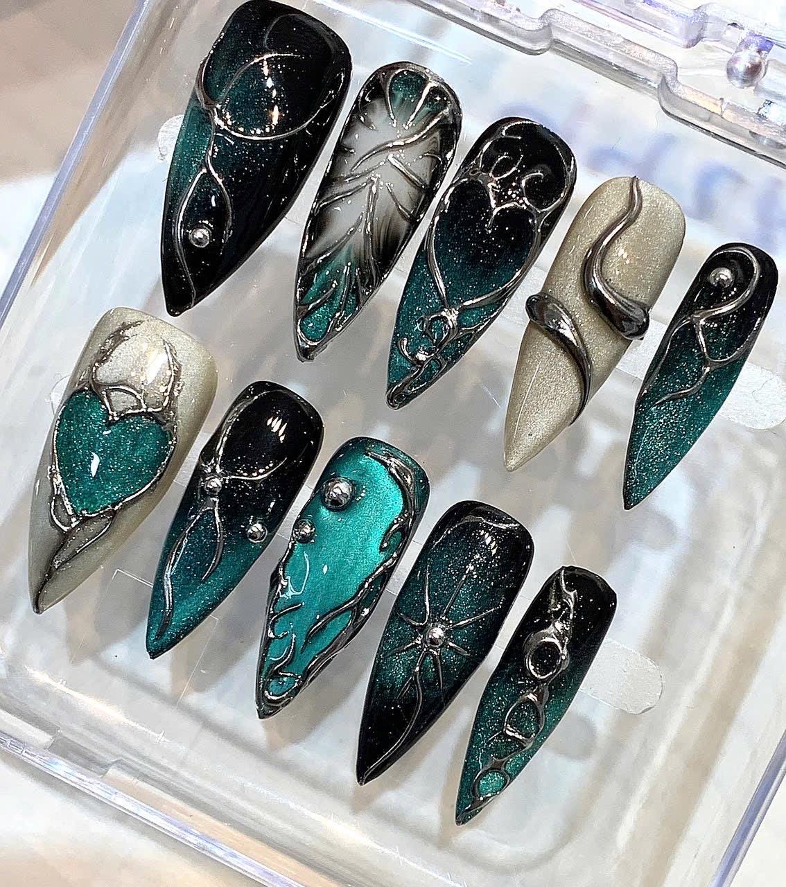 Emerald Galaxy Stiletto Press On Nails | Cosmic Chrome 3D Heart Luxury Set