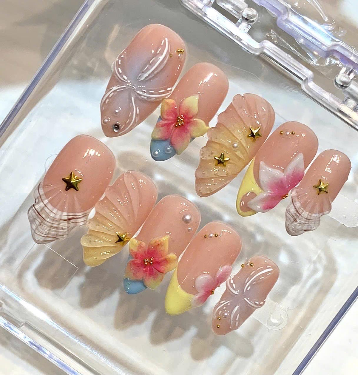 Tropical Press On Nails | Hibiscus Flower, Seashell Summer Vacation Set