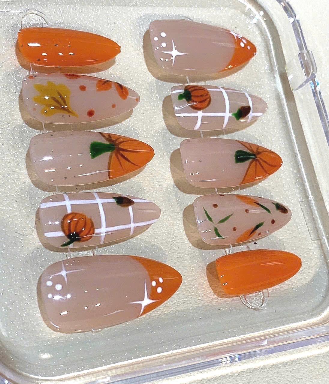 Pumpkin Spice Press On Nails: Autumn Nail Art Set