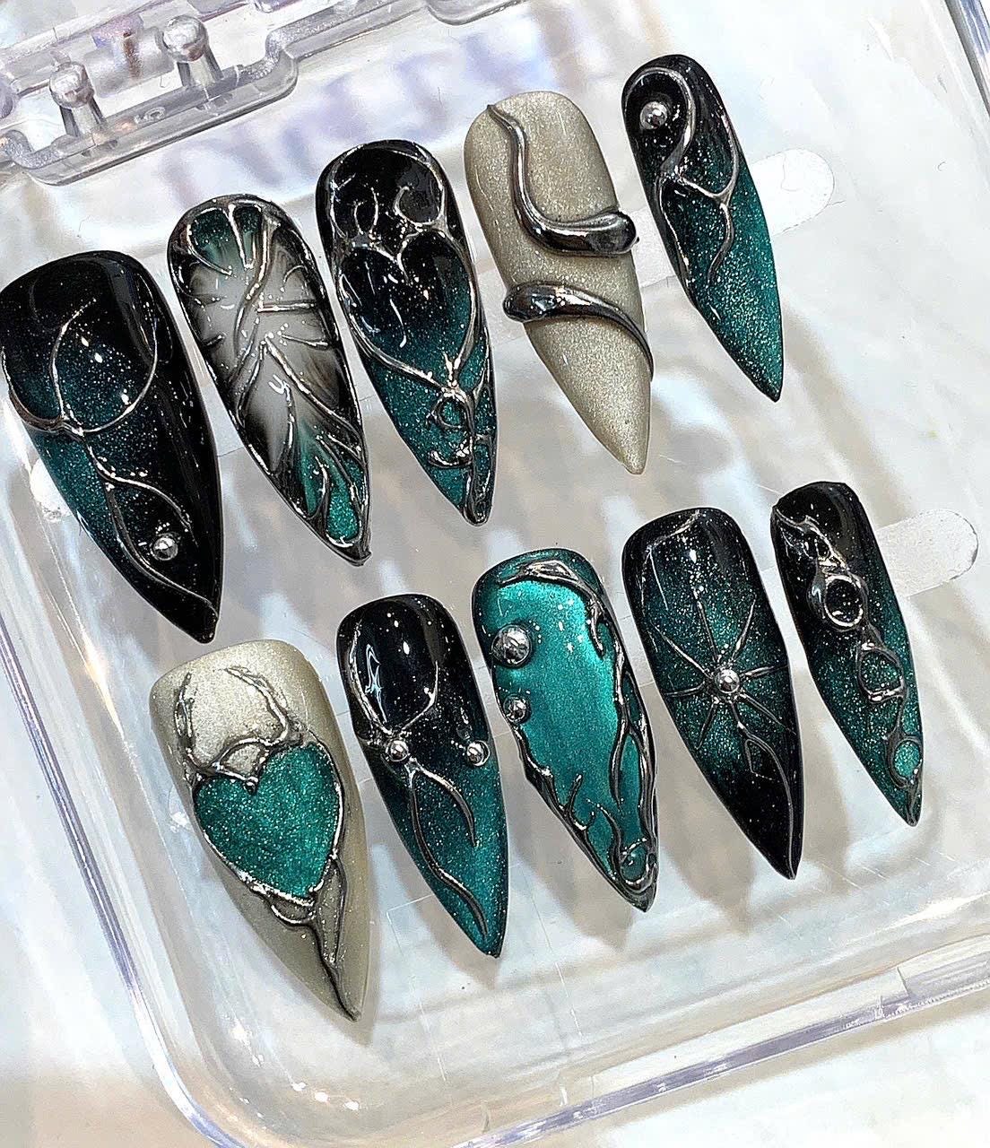 Emerald Galaxy Stiletto Press On Nails | Cosmic Chrome 3D Heart Luxury Set