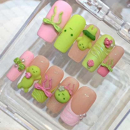 Kawaii 3D Alien Press On Nails – Green & Pink Nail Set