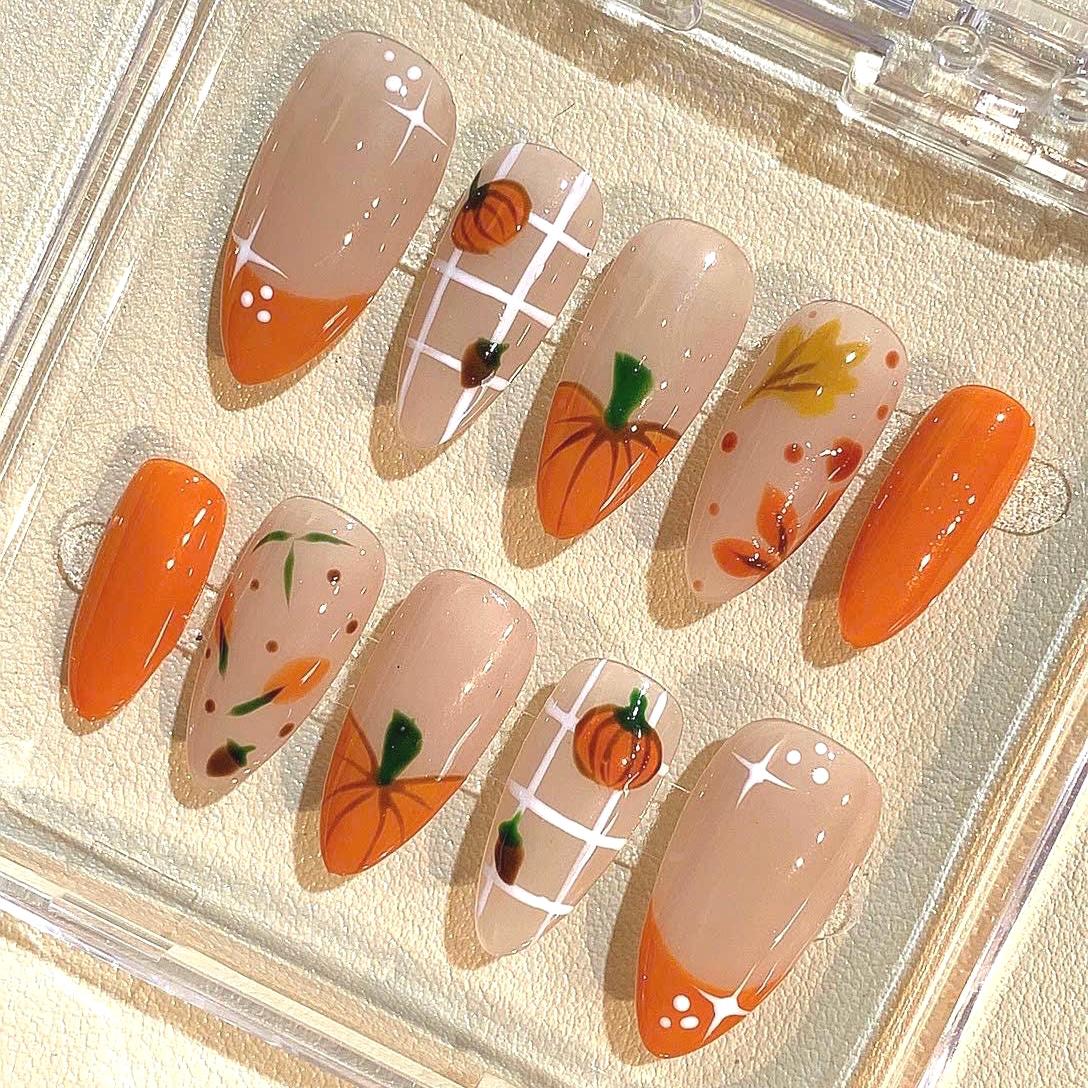 Pumpkin Spice Press On Nails: Autumn Nail Art Set