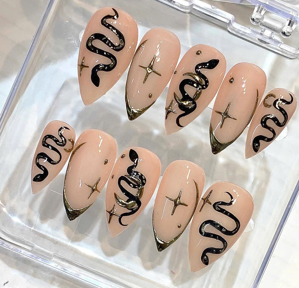 Gothic Snake Press On Nails, Black Gold Star Mystic Art Set