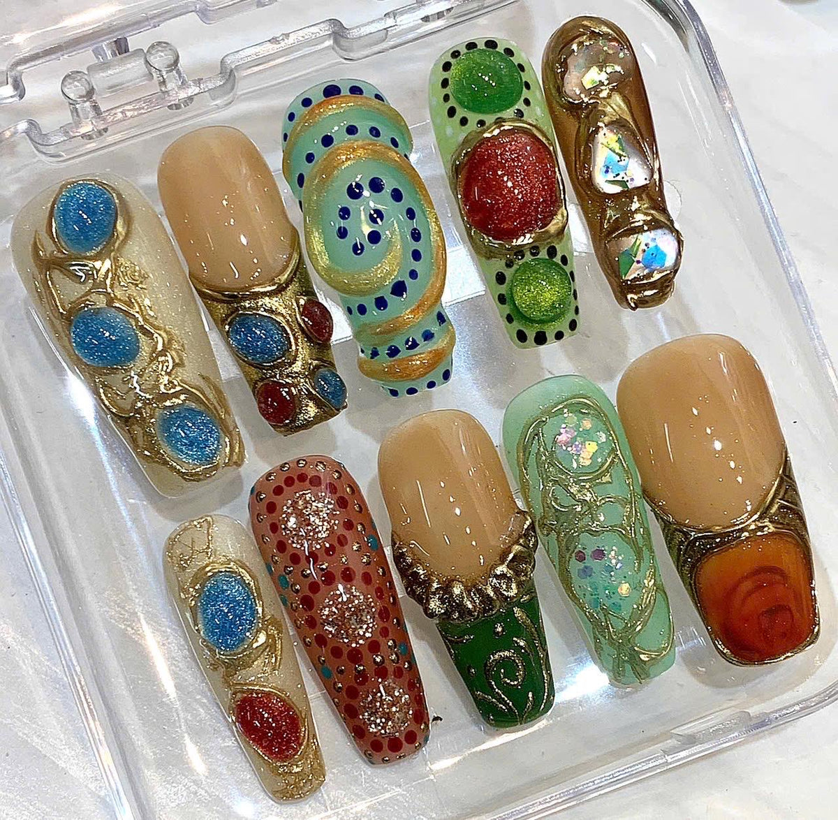 Gemstone Press On Nails, Gold 3D Artistic Nails, Jewel Design Nail Set