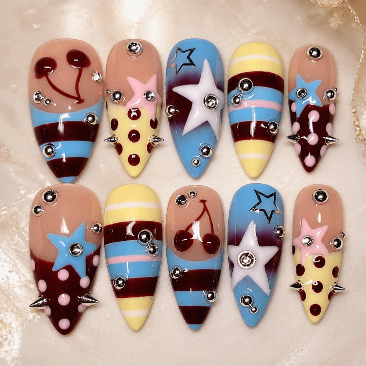 Retro Polka Dot Press On Nails, Kawaii Star Nail Art, Handmade Funky Striped Nails