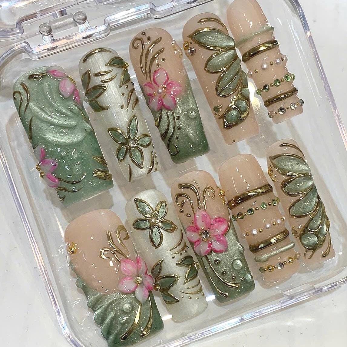 Green Floral Cat Eye Press On Nails, 3D Gold Leaf Art, Luxury Spring Garden