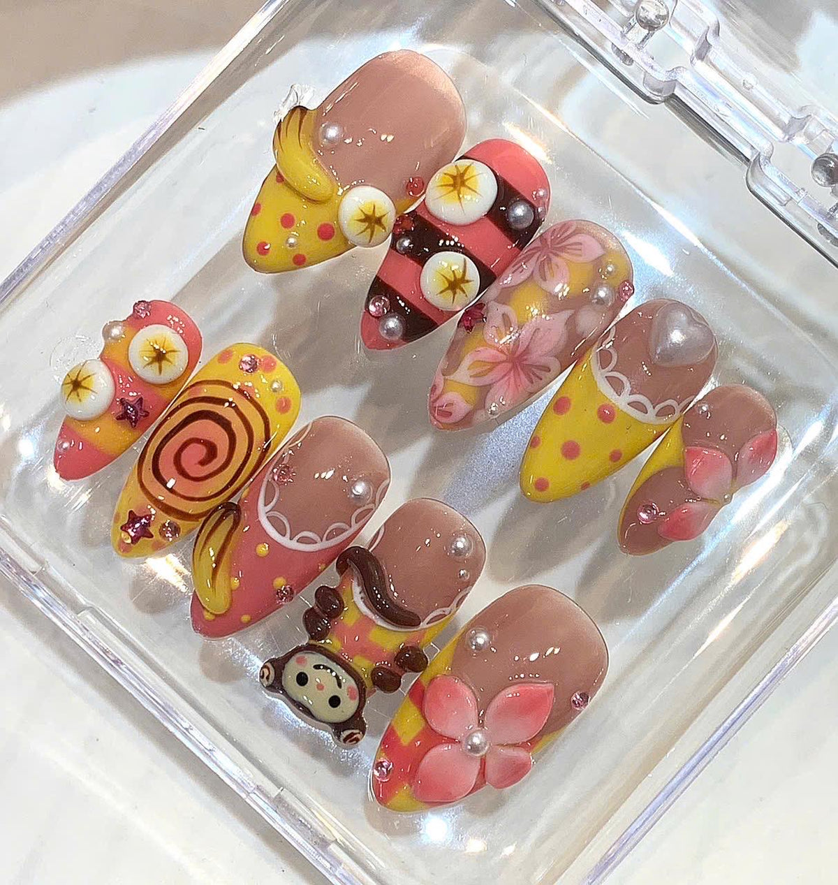 Kawaii Banana 3D Flower Press On Nails, Pink Yellow Fruit Art, Monkey Nail Art