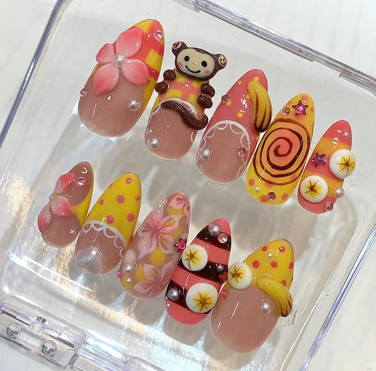 Kawaii Banana 3D Flower Press On Nails, Pink Yellow Fruit Art, Monkey Nail Art