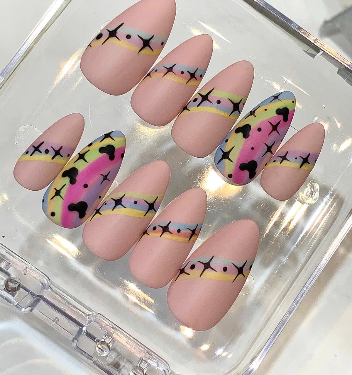 Y2K Pastel Rainbow Star Almond Press On Nails | Retro Pop Set