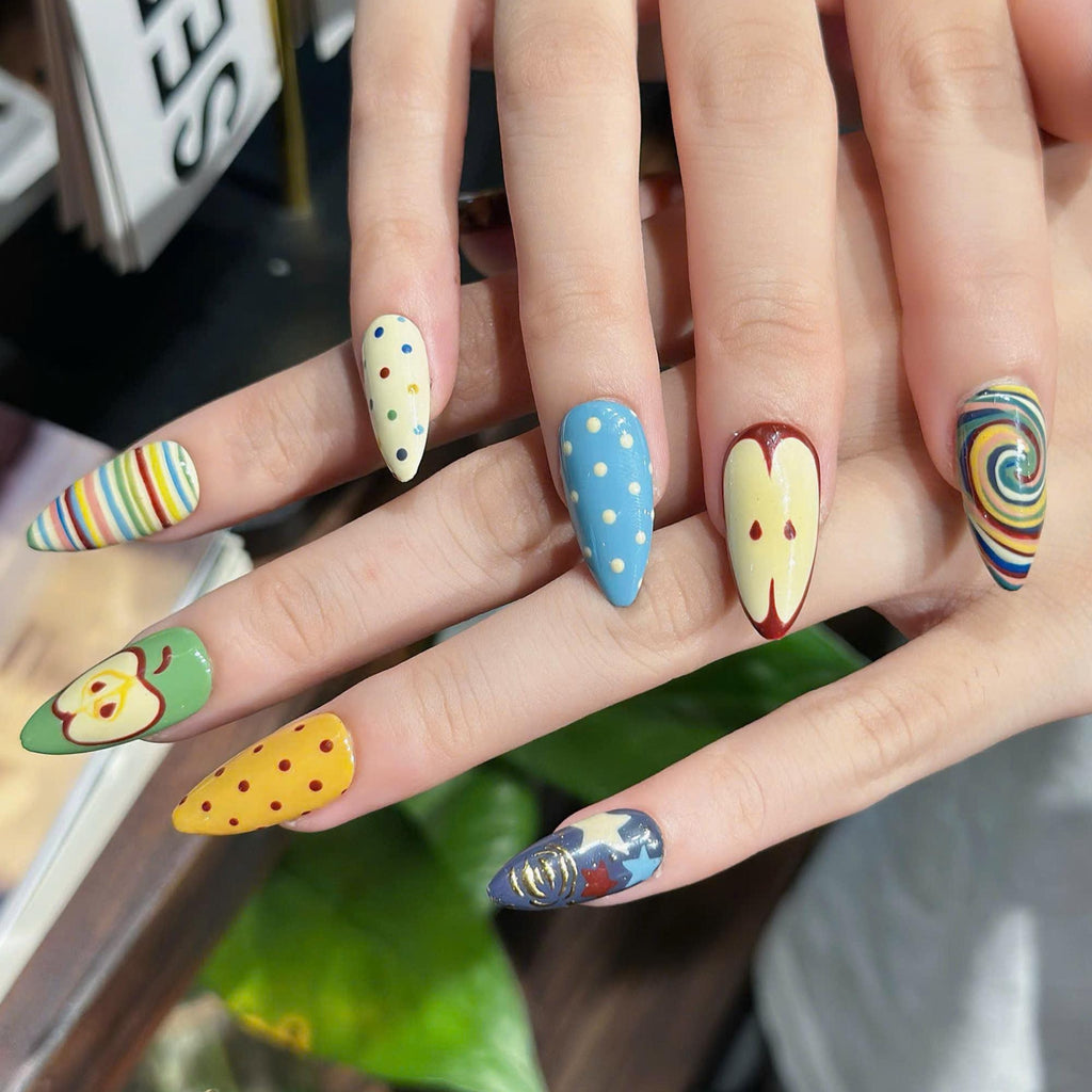 Autumn Press On Nails with Retro Apple & Plaid , Handmade Vintage Fake Nails in Almond Shape , Cute Fall Nail Art for Everyday | JC473UC