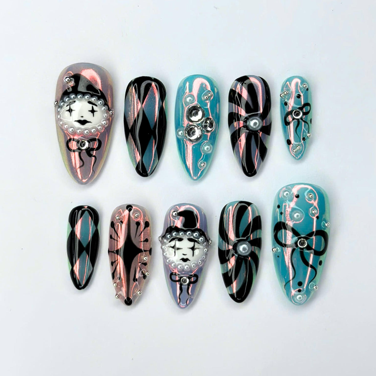 Clown Press On Nails with Vintage Clock, Harlequin Fake Nails in AlmondShape, Handmade Gothic Nail Art for Halloween, Party, Cosplay JB480UC