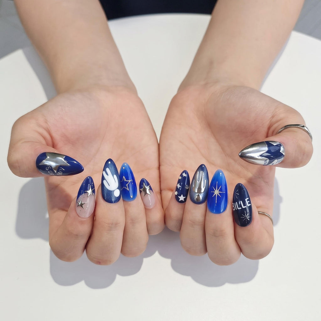 Electric Blue Press On Nails with Chrome Star, Dark Pop Concert Fake Nails in Almond Shape, Handmade Metallic Nail Art for Festival JB474UC