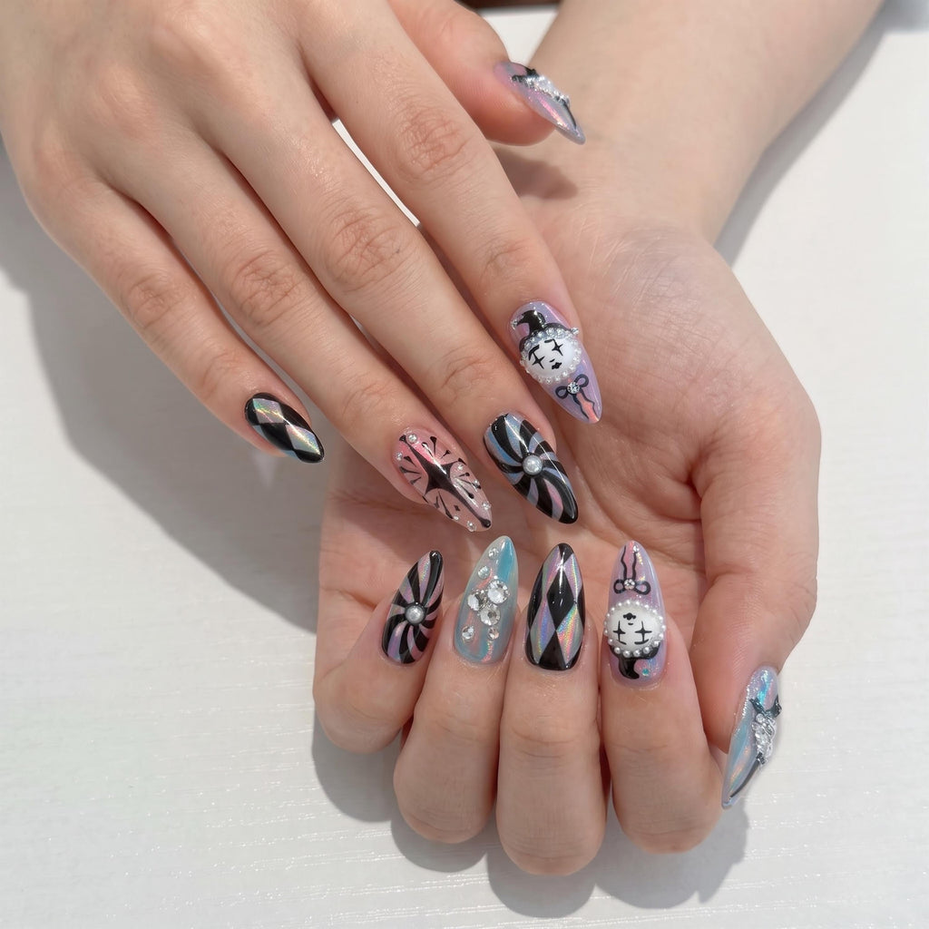 Clown Press On Nails with Vintage Clock, Harlequin Fake Nails in AlmondShape, Handmade Gothic Nail Art for Halloween, Party, Cosplay JB480UC