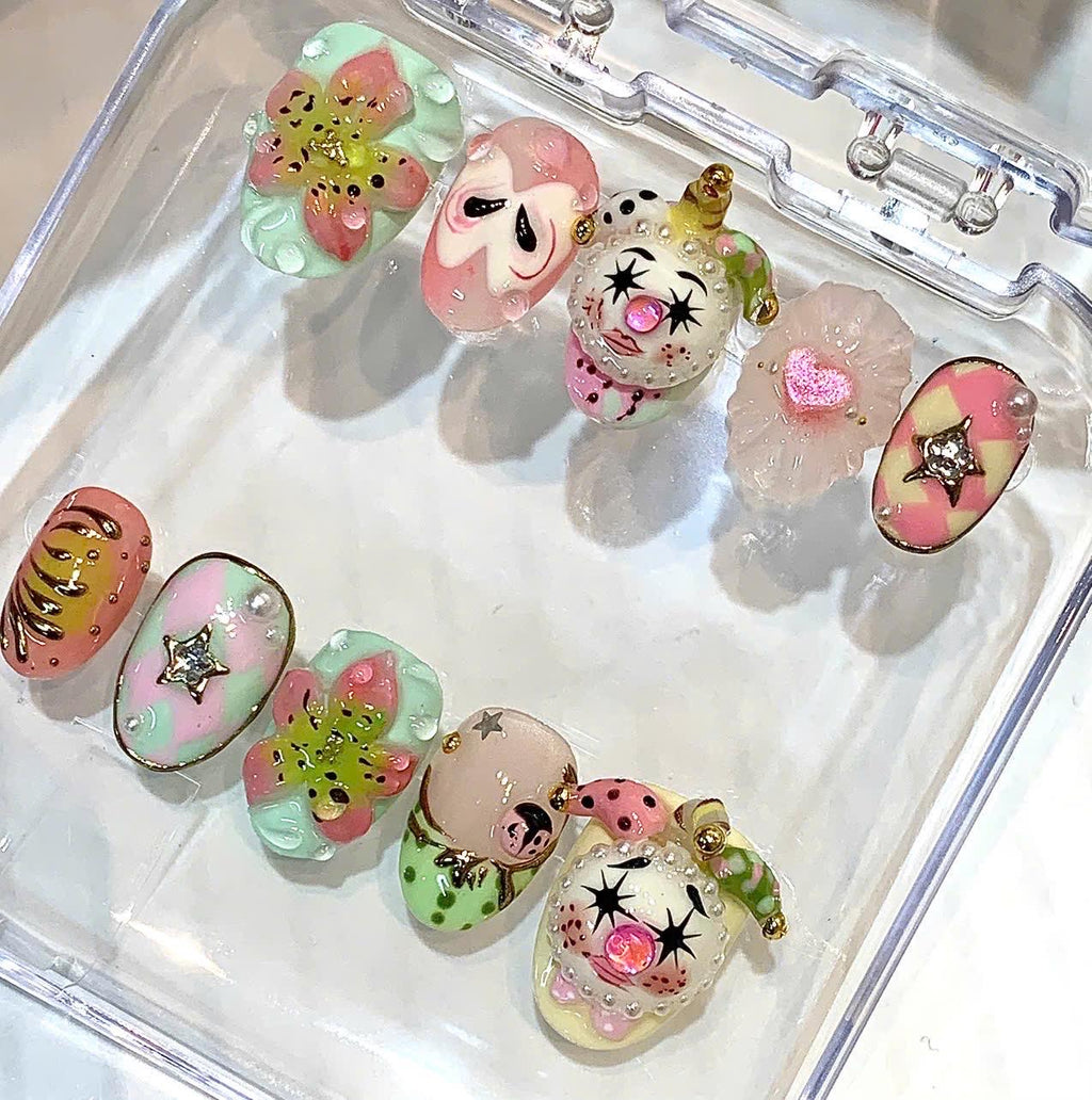 Whimsical Pastel Press-On Nails, 3D Clown Floral Charm Art (Reusable)