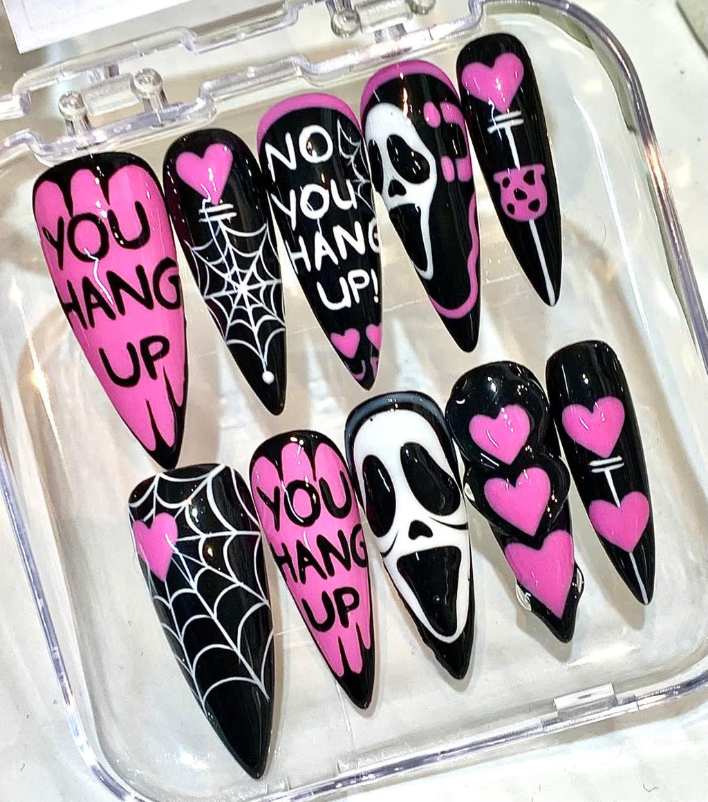 Horror Scream Press On Nails: Pink Black Spooky Spider Web Nail Art