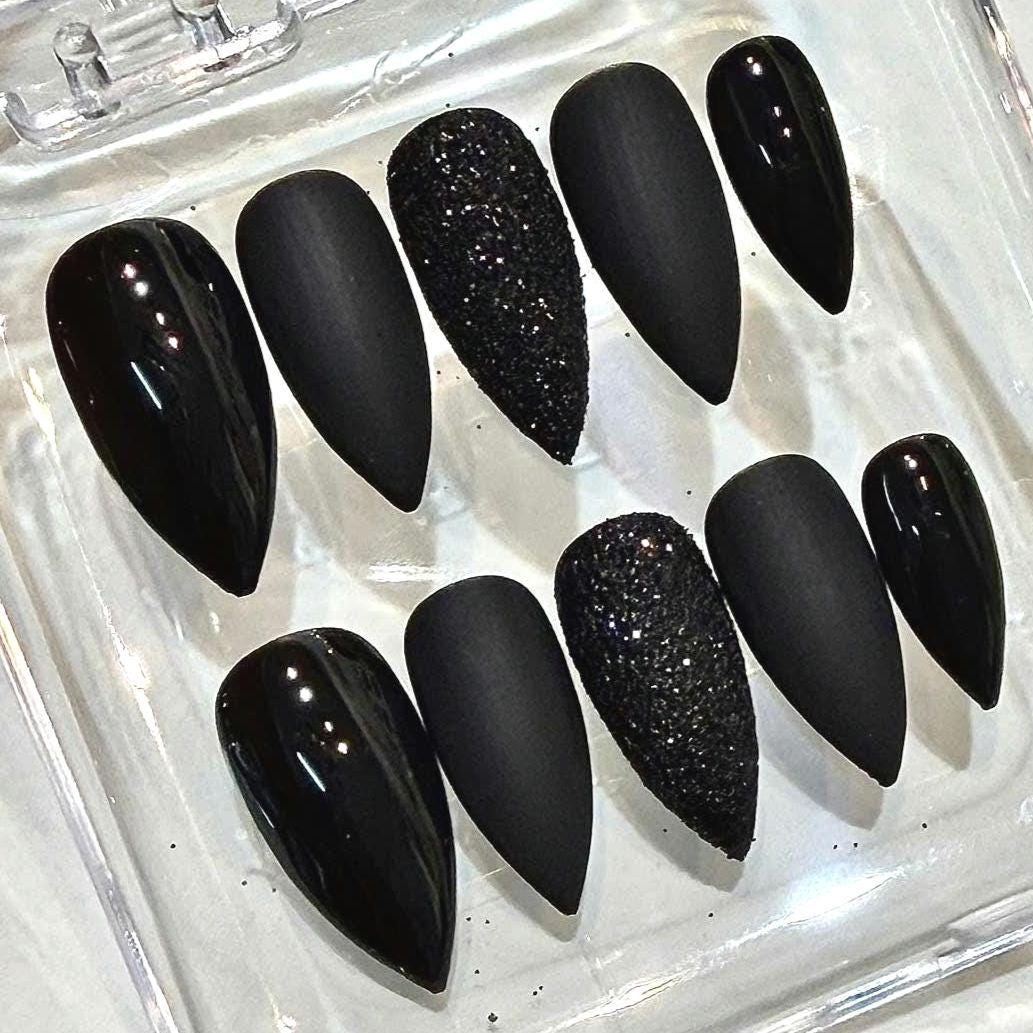 Black Stiletto Press On Nails – Glossy, Matte & Glitter, Reusable Nail Set