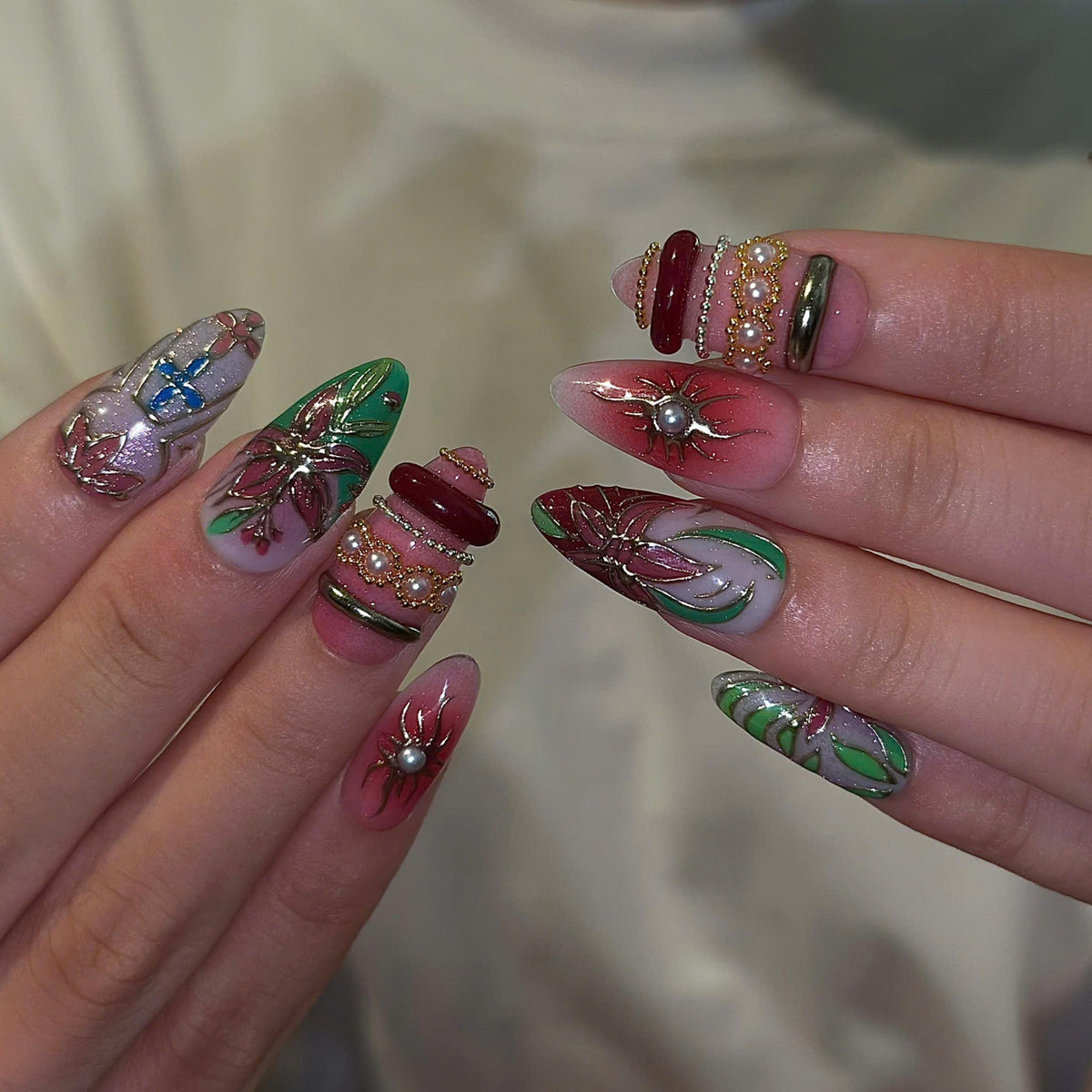Art Nouveau Press On Nails with Stained Glass Design | Silver Gold Floral Nail Art | 3D Vintage Statement Nails | JB532UC