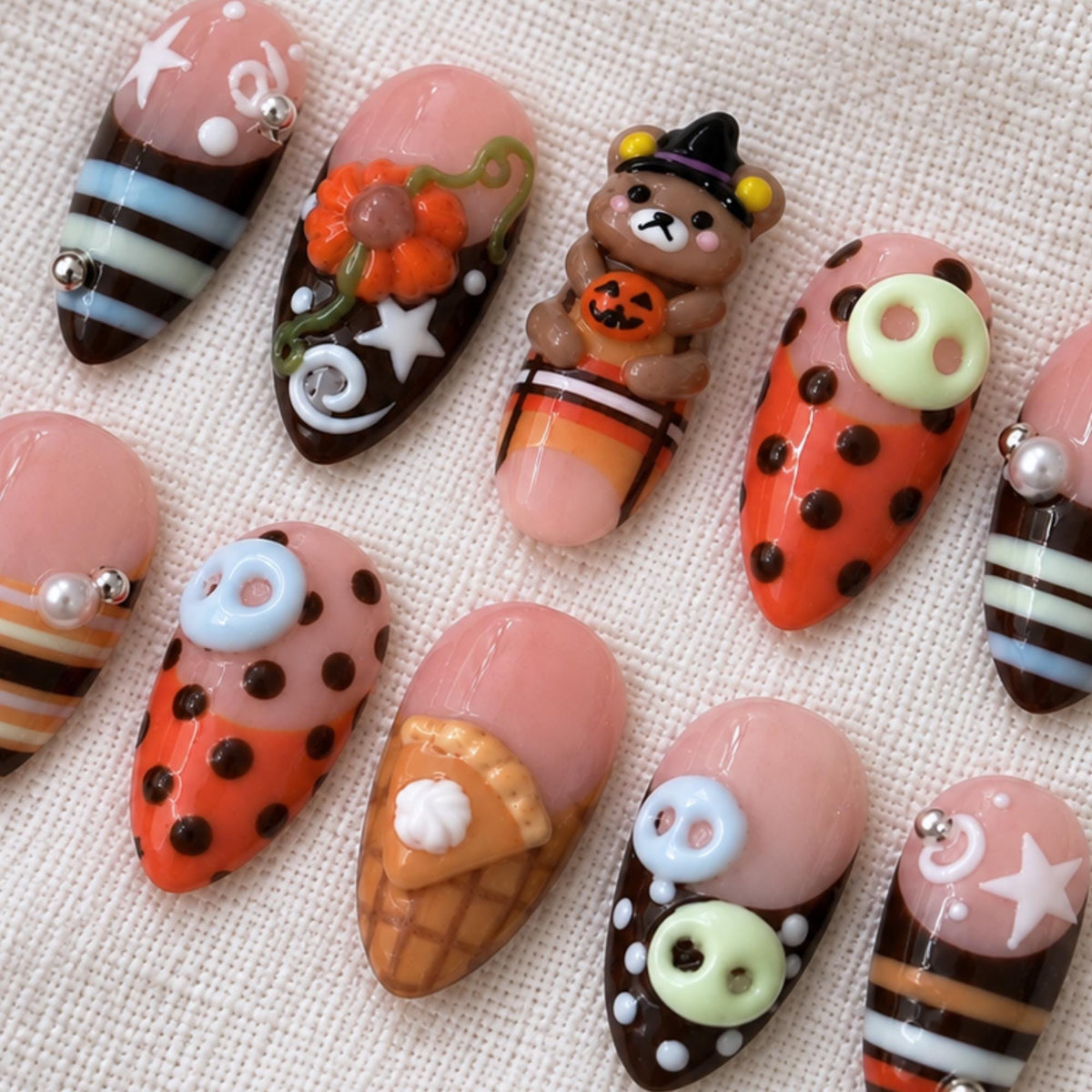 Kawaii Halloween Press On Nails, 3D Bear Pumpkin Striped Nails, Cute Holiday Nail Art