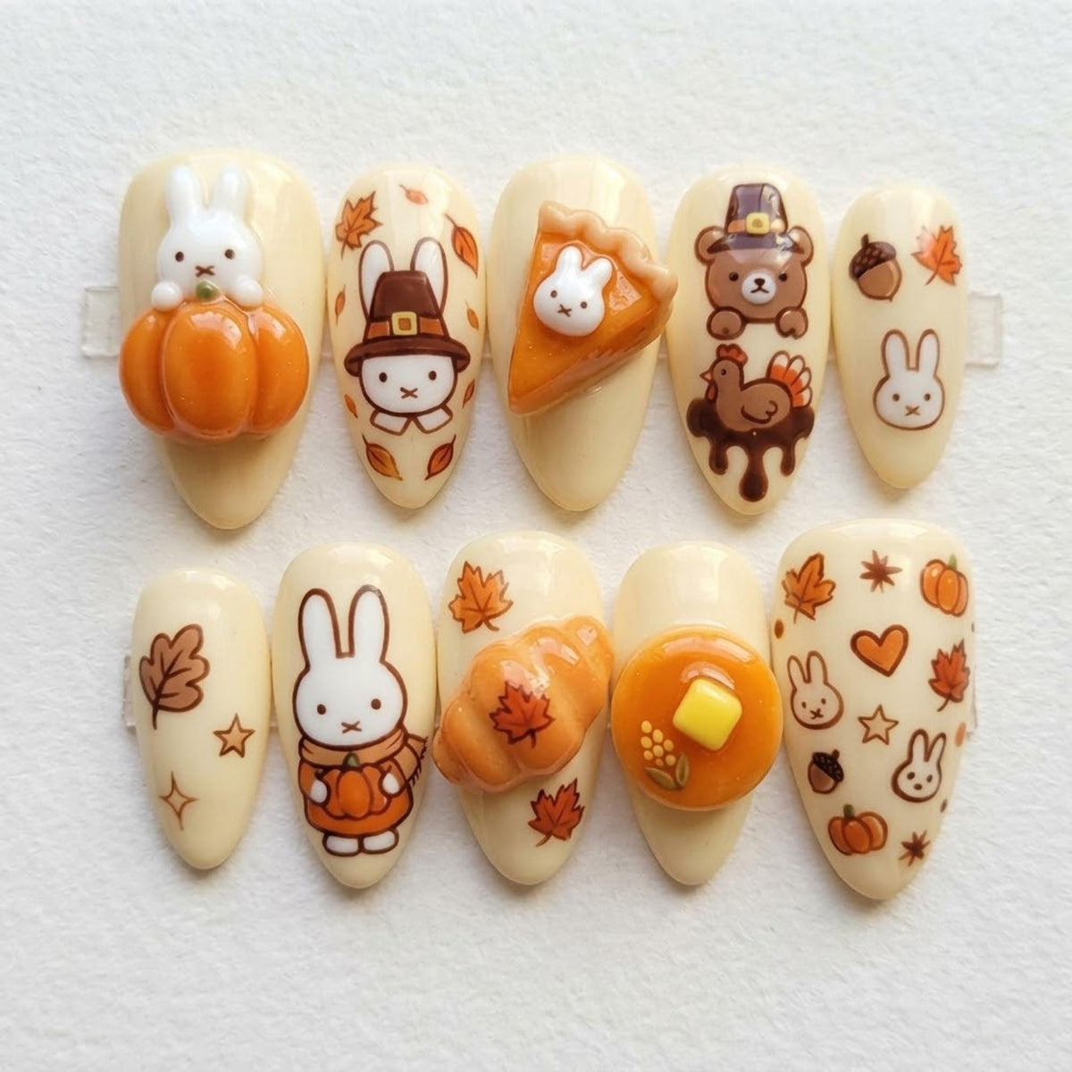 Handmade Cute Thanksgiving Press On Nails / 3D Bunny Pumpkin Pie Turkey Pilgrim Fall Art / Kawaii Almond Reusable Fake Nails