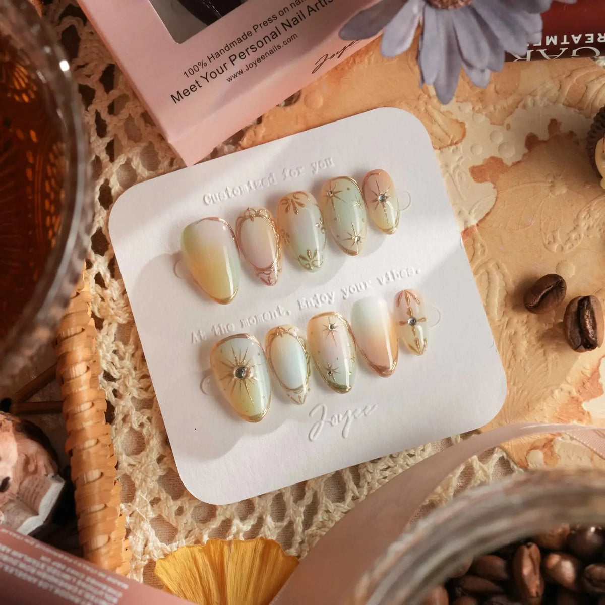 Pastel Relic Reusable Press On Nails