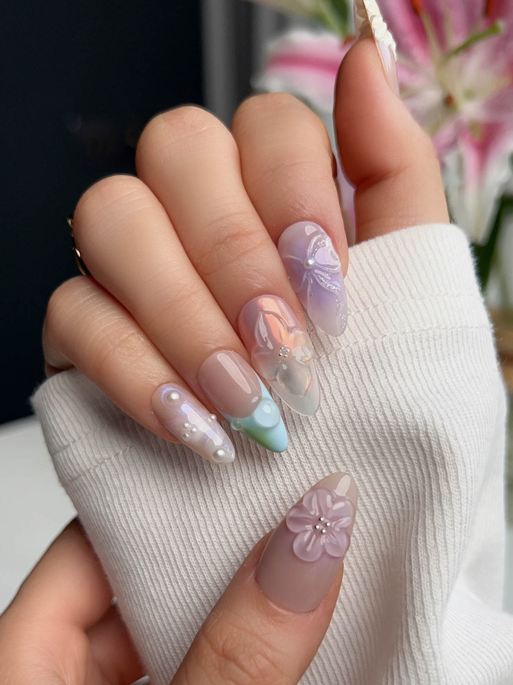 Wonderland Whims Reusable Press On Nails