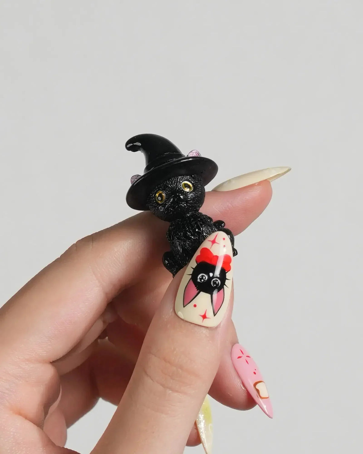 Kiki’s Enchanted Picnic Reusable Press On Nails