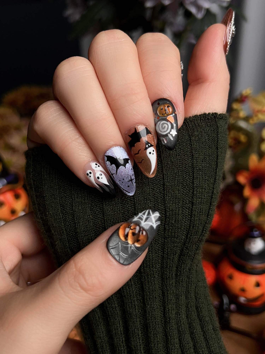 Lights Out Reusable Press On Nails