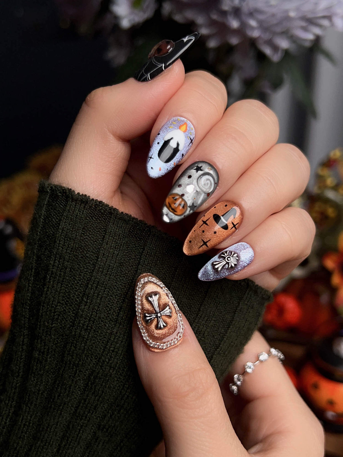 Lights Out Reusable Press On Nails