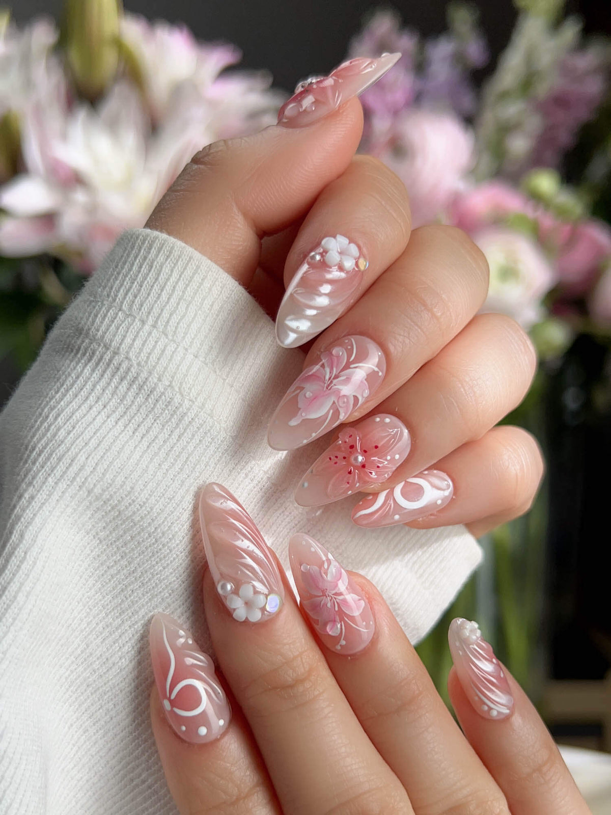 Lily Nocturne Reusable Press On Nails