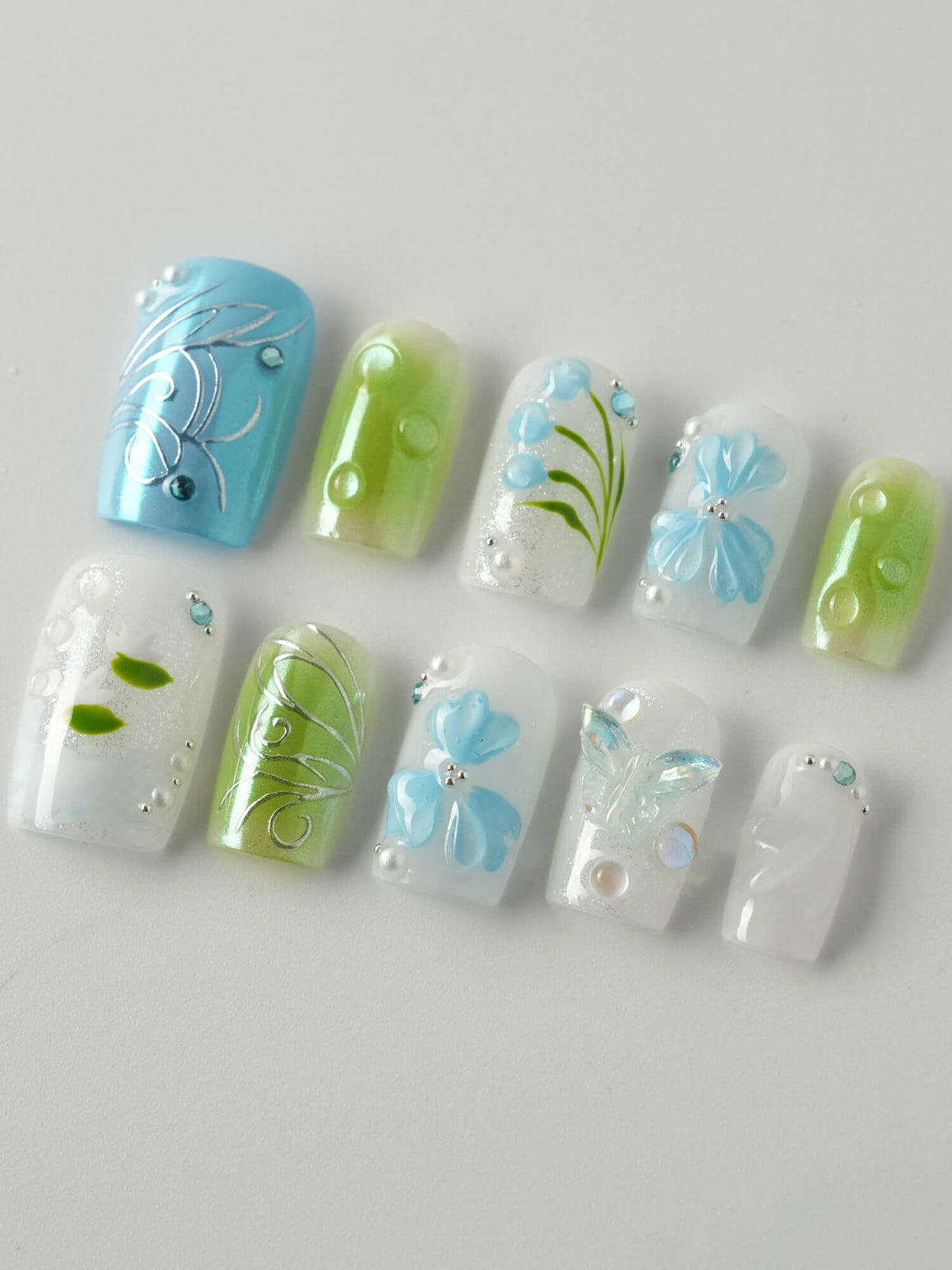 Lotus Breeze Reusable Press On Nails