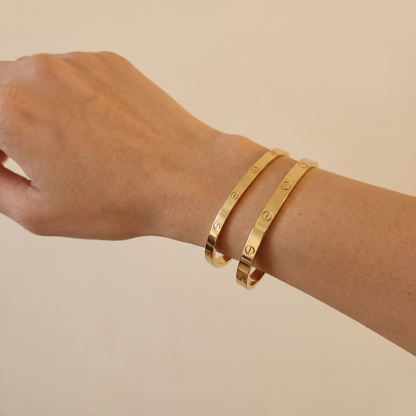 Love Small Bangle Bracelet