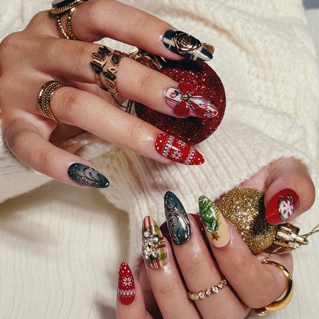 Merry Magic Metallic Bow Plaid Red Gold Press On Nails