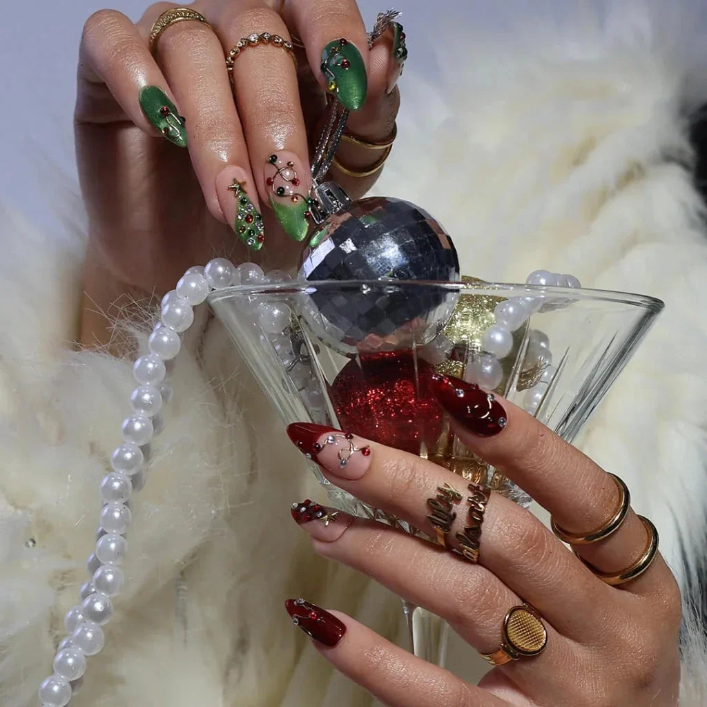Merry Starlight Celestial Christmas Nude Red Press On Nails