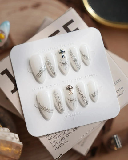 Metallic Patterned White Reusable Press On Nails
