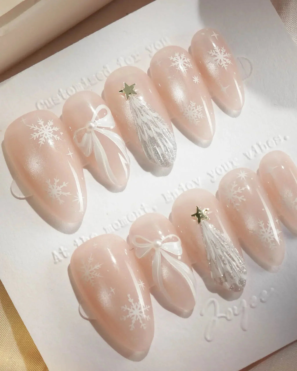 Snowfall Reusable Press On Nails
